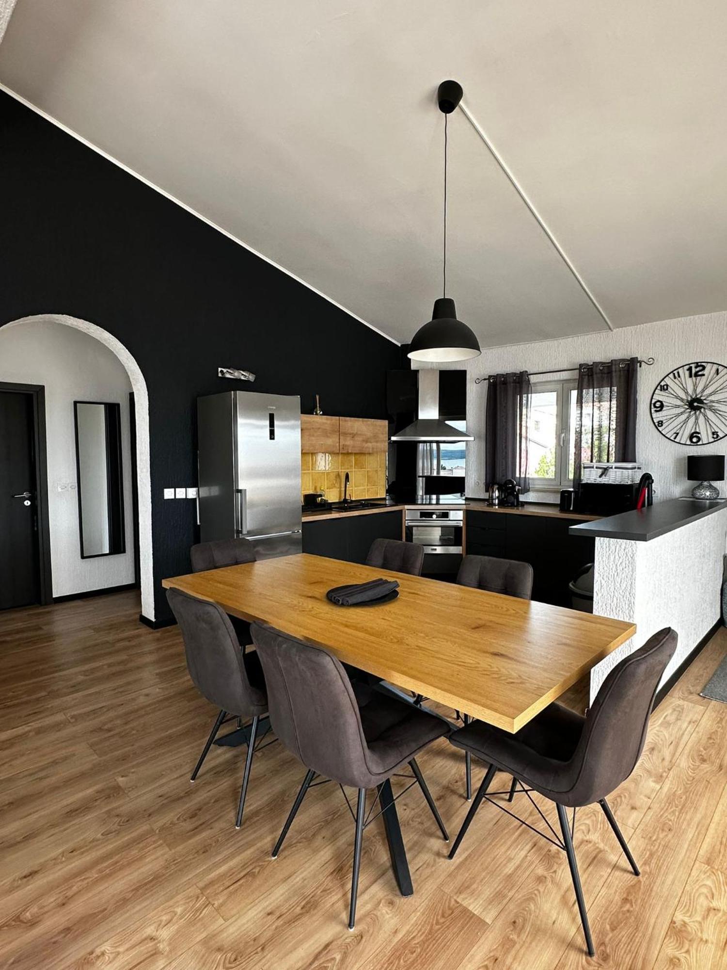 Apartments Vukovic 塞尔瑟 外观 照片